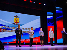 В Чувашии полицейские провели профориентационное мероприятие в рамках акции «Будь в форме» со старшеклассниками города Новочебоксарск