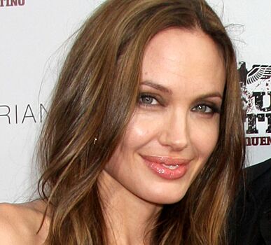 Анджелина Джоли снимет старшего сына в новом фильме