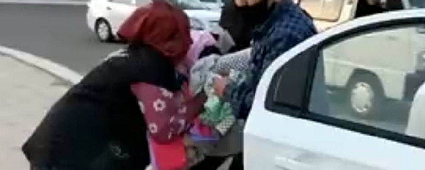 Торговкам из Алмалыка, обиженным налоговиками, дали места в ТЦ