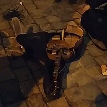 На Украине уличных музыкантов избили за песню на русском языке