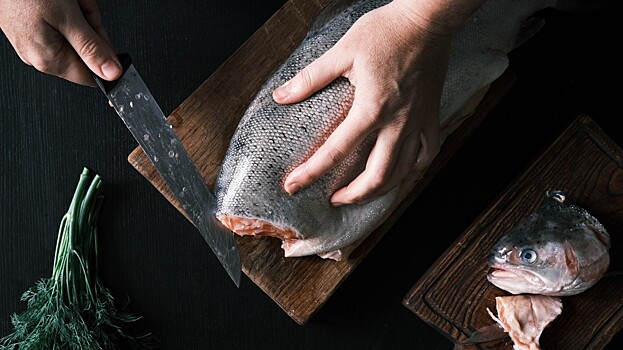 4 способа избавиться от запаха рыбы после готовки