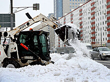 Снежный апокалипсис в Москве: многокилометровые пробки, отмена рейсов и бум доставки еды