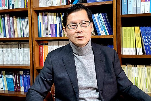 Рост доходов, реформы и COVID-19: эксперт подвел итоги "десятилетки" Ким Чен Ына
