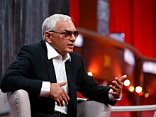 Карен Шахназаров хочет отобрать у дочери квартиру