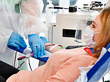 В Москве начали принимать доноров плазмы после ревакцинации «Спутником Лайт»