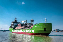 На воду спущен СПГ-бункеровщик "Газпром нефти"