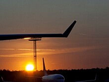 Авиакомпания отменила более тысячи рейсов