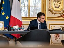 Макрон получил пощечину от жены