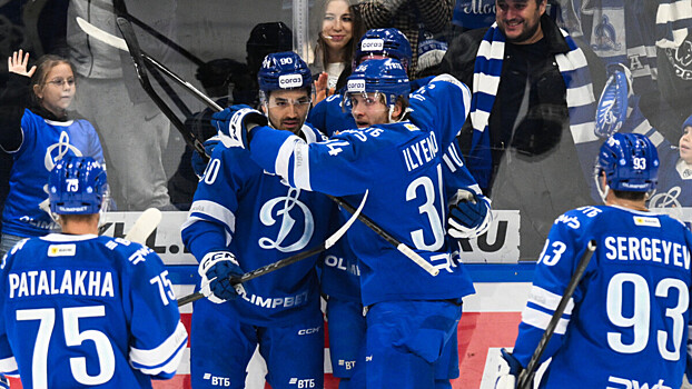 Минское «Динамо» забросило две шайбы в концовке и одержало волевую победу над «Ак Барсом»