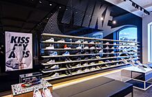В Москве открылся пятиэтажный магазин Nike