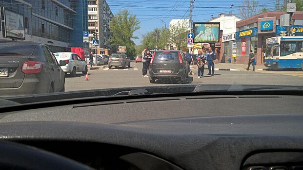 На Чапаева столкнулись три легковушки