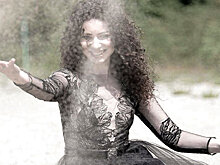 Кобякова о коллекции "Цветок пустыни": вдохновила Сахара и фильм