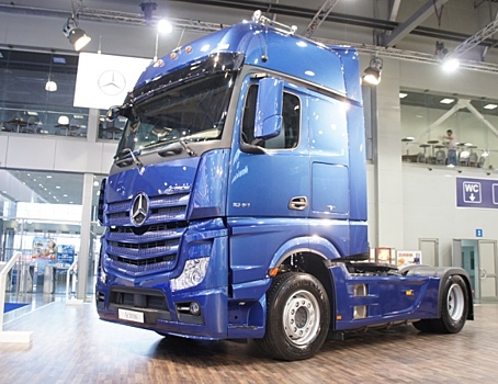 Продажи грузовиков Volvo в России в 2016 году выросли вдвое, Mercedes - на 40%