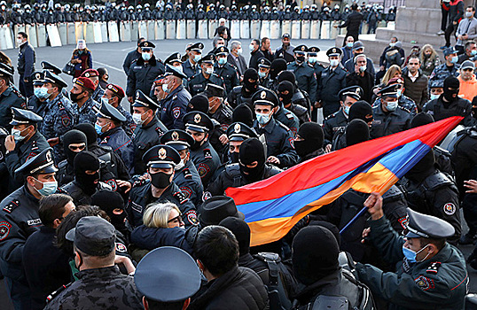 Почему Турция продолжает заявлять о своих миротворцах в Карабахе?