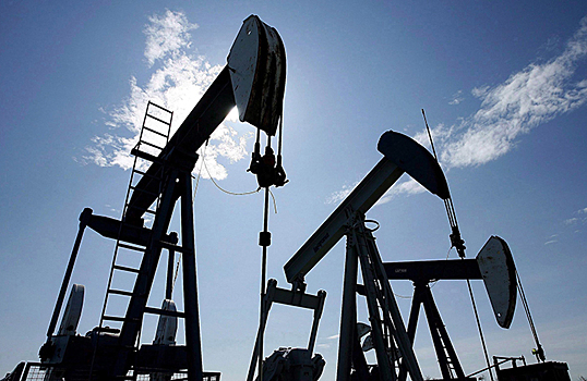 Цена нефти Brent опустилась ниже $40 долларов впервые с конца июня