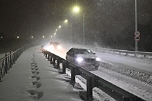 В Омске из-за снегопада столкнулись два пассажирских автобуса