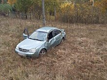 В Русском разбился насмерть 30-летний водитель иномарки