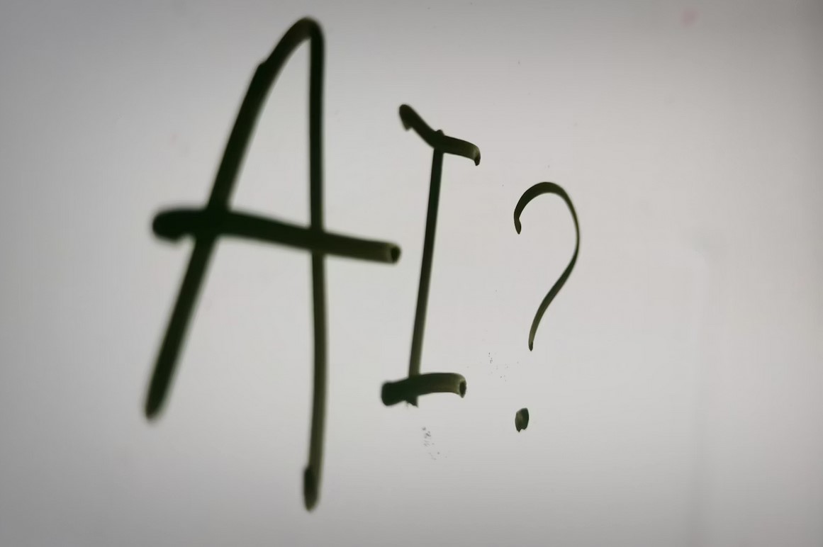 Социальная сеть для ИИ, о которой все говорят. Что такое Moltbook