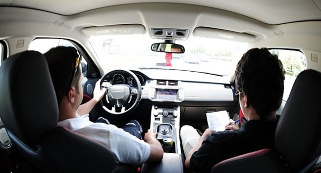 Тест-драйв у дилера: советы и подводные камни