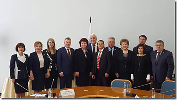 Председатель облдумы из Калининграда провела заседание комиссии по вопросам соцполитики Совета законодателей при ФС РФ