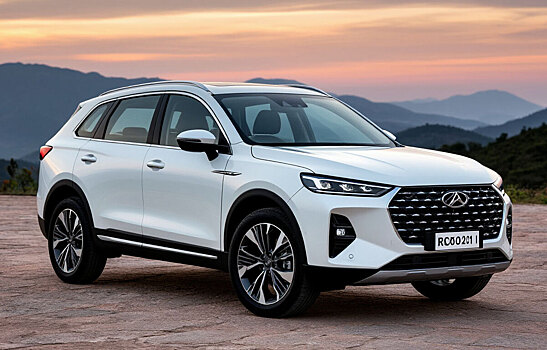 Названа стоимость китайского кроссовера Rox Adamas