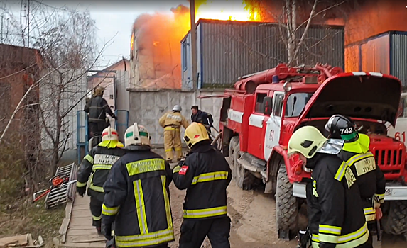 На предприятии в Обнинске вспыхнул пожар
