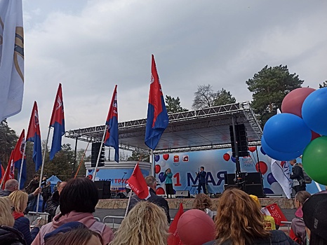 Почти 50 тыс. мероприятий планируют провести профсоюзы России в честь 1 Мая