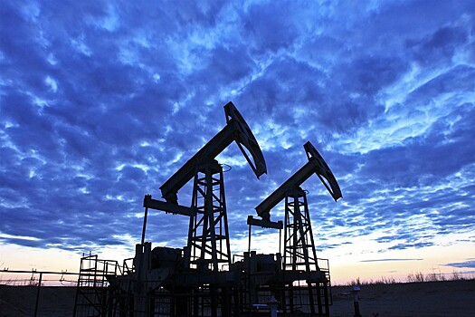 Цена нефти Brent поднялась выше 63,5$ за баррель
