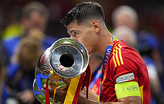 "Милан" объявил о переходе чемпиона Европы по футболу Мораты