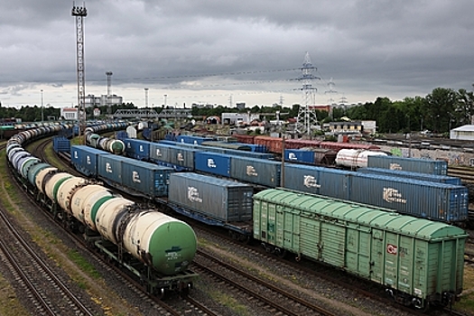 В России скопилось рекордное число ненужных грузовых вагонов