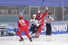Хоккейный «Енисей» начал год с победы над кемеровским «Кузбассом»