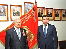 Дмитрий Миронов поздравил Александра Каменецкого с днем рождения