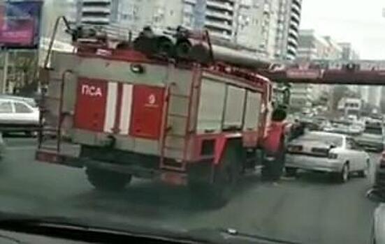 Во Владивостоке пожарная машина попала в ДТП
