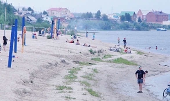 На Ямале только три пляжа, но жителям нипочем. Спасатели призывают к осторожности