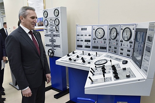 «Раскрутим маховик инвестиций». Моор рассказал об основе своей экономической программы