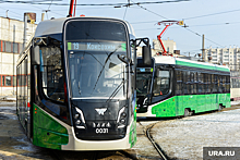В Челябинске транспортникам пяти городов представили новый трамвай