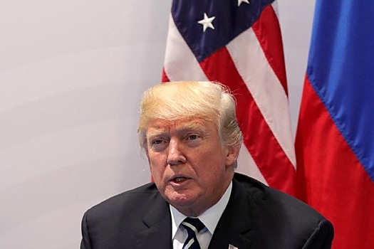 Рейтинг одобрения Трампа упал до минимума