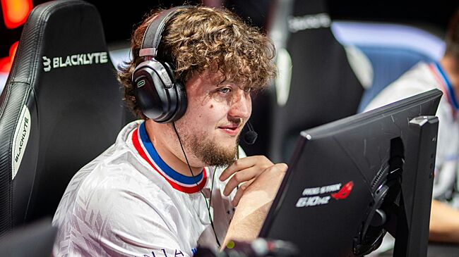 ZywOo оформил 100-й эйс в карьере и вывел Vitality на BLAST Bounty Winter 2026 по CS 2