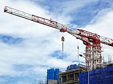 Глава Хабкрая требует ответа от сорвавших сроки строительства онкоцентра