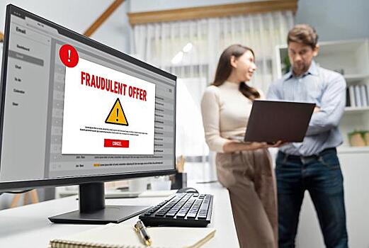 Сократили, а потом предложили. Новый виток атак на айтишников