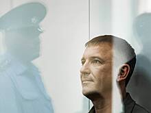 Генерал Попов попросил возбудить дело против адвоката. Ему не понравились комментарии о способе смягчить вину военному