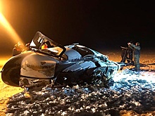 Погибший депутат оказался зажат в кабине вертолета
