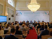 Владимир Кошелев участвует в работе Международного финансового конгресса