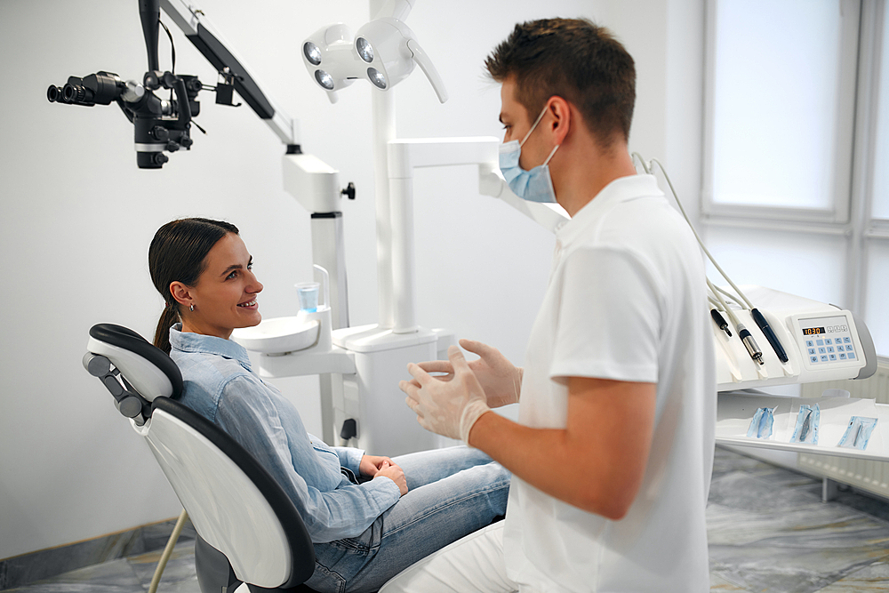 Почему визит к стоматологу может спасти от гайморита