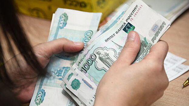 Иностранцы не дают рублю ослабнуть