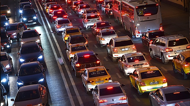 В России впервые заработает ГОСТ по габаритным воротам на автодорогах