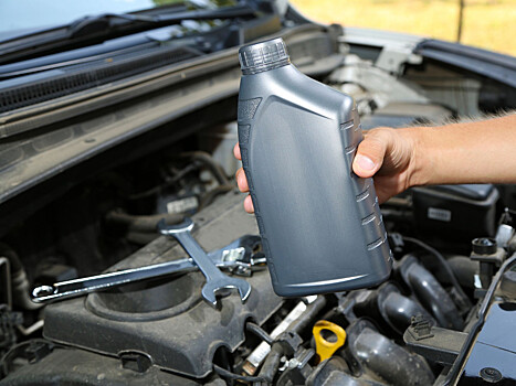 «Пять бутылок для автовладельца»: какую автохимию для ухода и обслуживания стоит иметь в машине