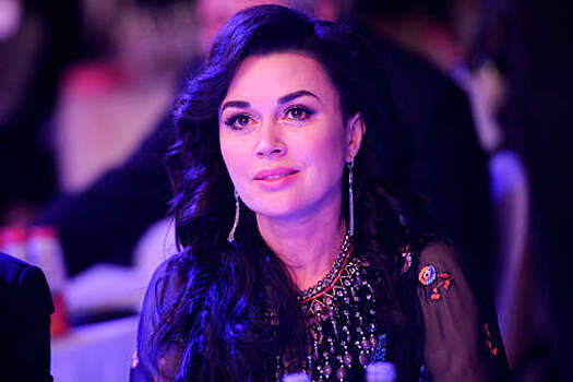 Представитель Анастасии Заворотнюк сообщил о мошенниках