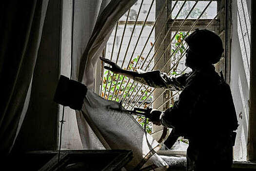 Офицер США Беннетт назвал потоком помоев репортажи американских СМИ с Украины