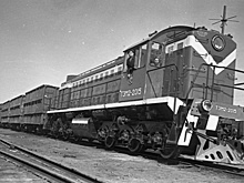 Дом культуры был весь в копоти от дыма: вспоминаем годы, когда по улицам Уралмаша катались паровозы